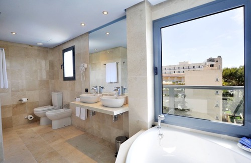 Cala Bona Hotel | Marins Suites - Adults Only Hotel