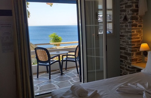 Mpatsi House | Marisini Sea View