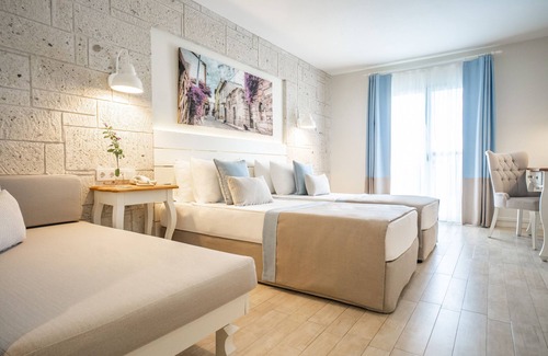 Foca Hotel | Mark Warner Phokaia Beach Resort