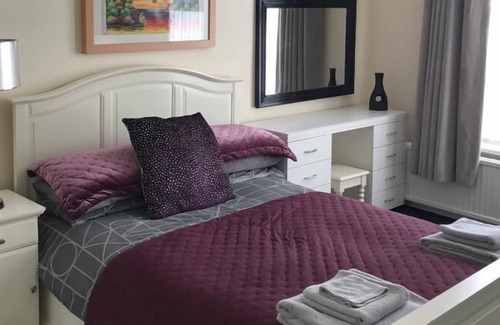 Birkenhead Apartment | Marley Mansions Apartment Borough