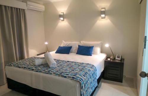 Palm Cove Apartment | Marlin Waters Beachfront Apartments