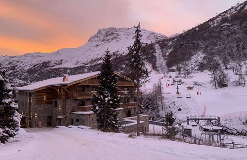 Bonneval-sur-Arc Apartment | Marmotte 203 - South facing apartment in front of the chairlift