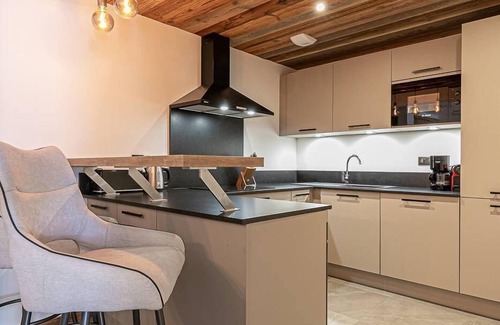 Bonneval-sur-Arc Apartment | Marmotte RDJ01 - New apartment in front of the chairlift