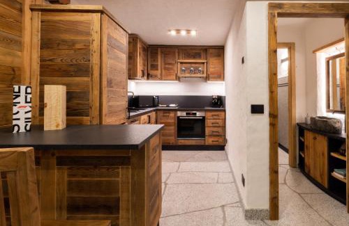 Carisolo Ski Chalet | Maroc Mountain Chalet