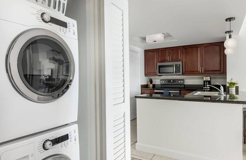 Estate Bakkero Condo | Marriott Frenchman Cove Week of Christmas