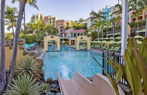 Estate Bakkero Condo | Marriott Frenchman Cove Week of Christmas