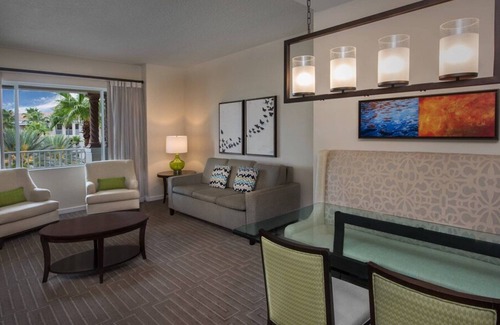 Williamsburg Resort | Marriott's Grande Vista- Perfect place to stay when visiting the theme parks!