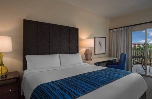 Williamsburg Resort | Marriott's Grande Vista- Perfect place to stay when visiting the theme parks!