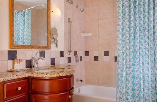 Ko Olina Resort | Marriott's Ko Olina Beach Club - Studio Room 2