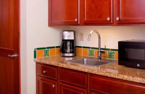 Ko Olina Resort | Marriott's Ko Olina Beach Club - Studio Room 2