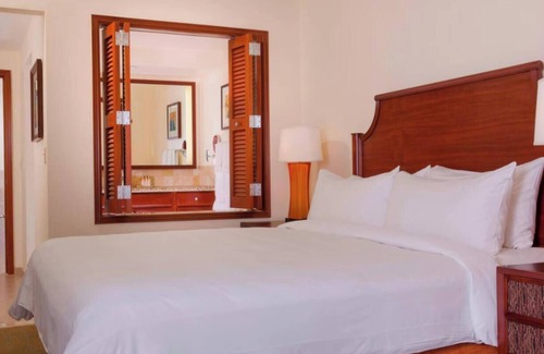 Ko Olina Resort | Marriott's Ko Olina Beach Club - Ocean View BR!