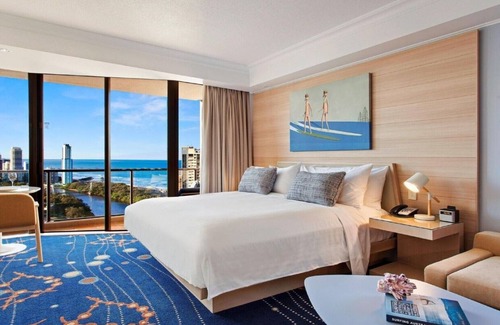 Surfers Paradise Resort | Marriott's Vacation Club at Surfers Paradise Studio Lagoon View