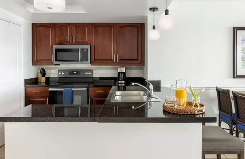 Estate Bakkero Condo | Marriotts Frenchman's Cove 2BD