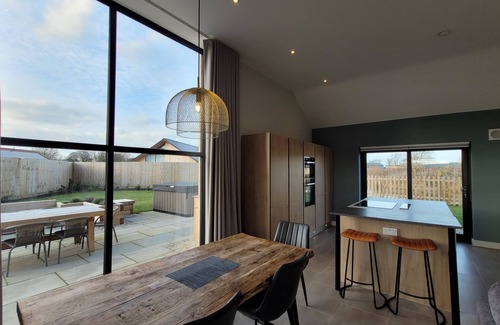 Dunholme House | Marsh Marigold Cottage, Ashlin Farm Barns