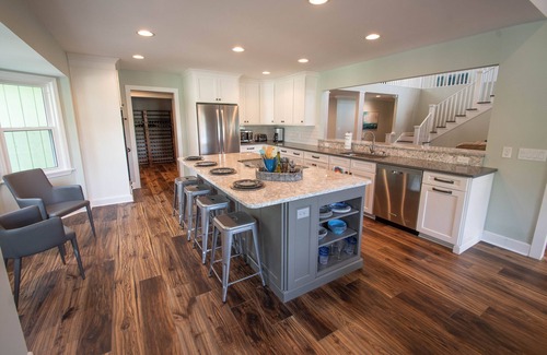 Old Town Bluffton House | Marsh views on a quaint Lowcountry Street! Less than a mile to Downtown Bluffton