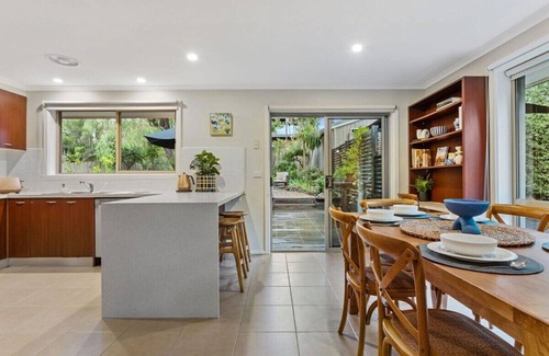 Mount Martha House | Martha's Crest | 3mins to Beach & Village