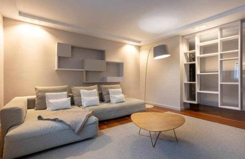 Bermeo House | Martin Deuna Etxea- Piso en zona residencial