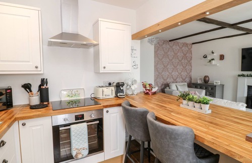 Torquay City Centre Cottage | Martingale