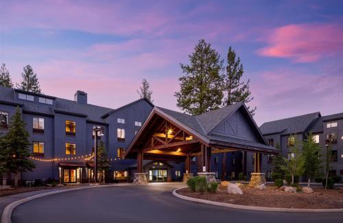 Truckee Hotel | Martis Valley Lodge, Tapestry Collection by Hilton