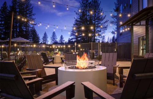 Truckee Hotel | Martis Valley Lodge, Tapestry Collection by Hilton