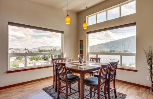 Manson Apartment | Marvelous Manson Condo, Steps to Lake Chelan Beach