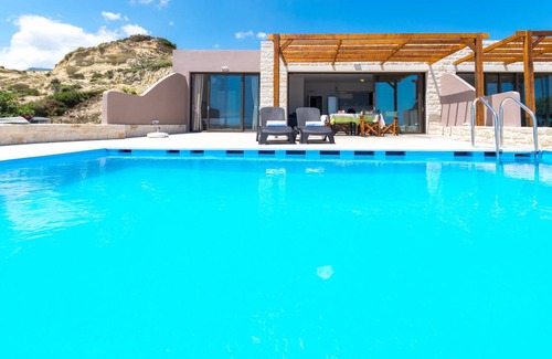 Frangokastellon Villa | Mary 3, Waterfront villa, Private pool, Tavern
