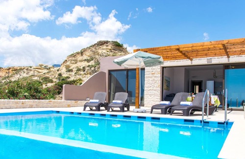 Frangokastellon Villa | Mary 3, Waterfront villa, Private pool, Tavern