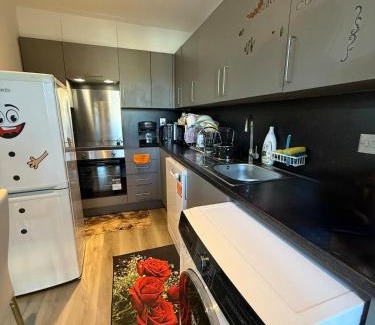 Woolwich Riverside Apartment | Mary Apartment