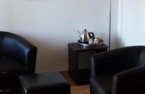 Oppede House | Mas Dansavan Chambres d'hôtes