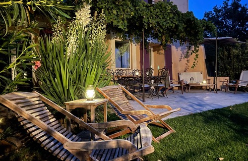 Chateauneuf-de-Gadagne Apartment | Mas de la Sacristière Alpilles