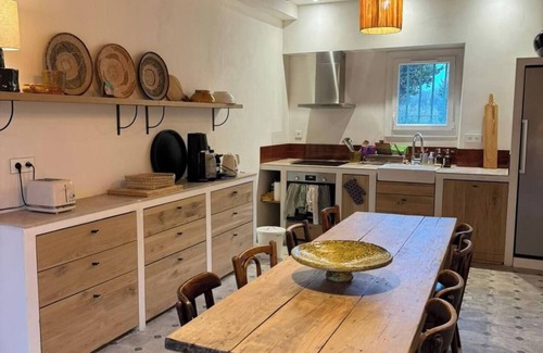 Fontvieille Other | Mas Sainte Croix - Authentic renovated farmhouse in Provence with swimming pool