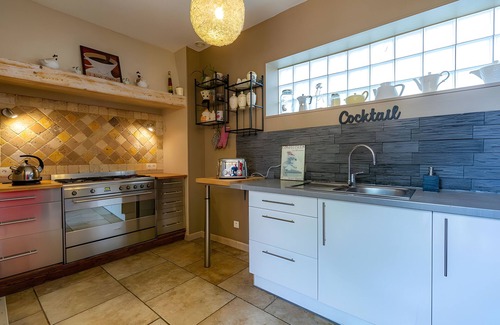 Villeneuve-les-Montreal Cottage | Mas with Pool and Nature, Peaceful Setting Just Minutes from Carcassonne