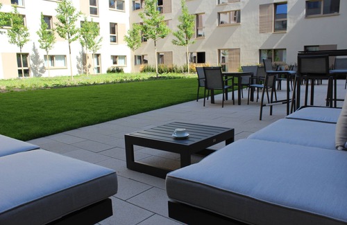 Munchen District Apartment | MASEVEN München Messe Dornach