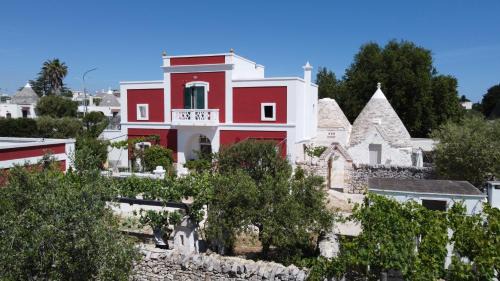 Cisternino Bed & Breakfast | Masseria Trulli sull'Aia