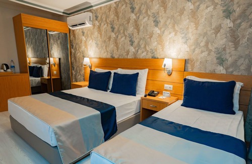 Cenger Hotel | Master Family Club