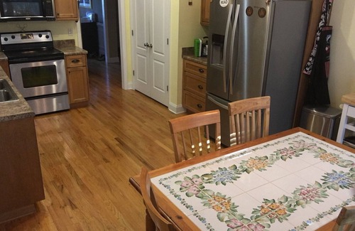 Evans House | Masters 2025 Convenient, Bright & Spacious for 12