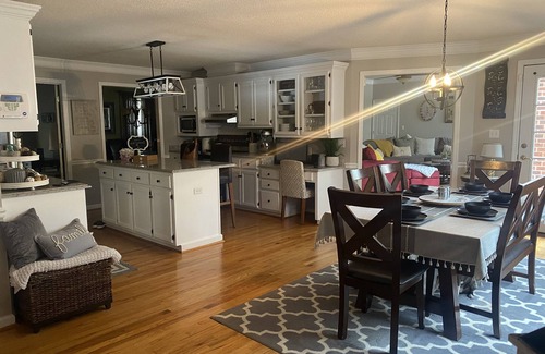 Evans House | Masters Rental near the interstate for quick access to Augusta Nationals