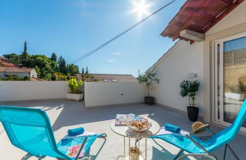 Cove Makarac (Milna) Apartment | Matanovi dvori
