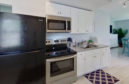 Matlacha Isles-Matlacha Shores Hotel | Matlacha on Shoreview