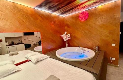Baia Mare Apartment | MATTEO room by 50 shades