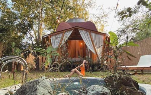 Yanik Hotel | Maui sapanca