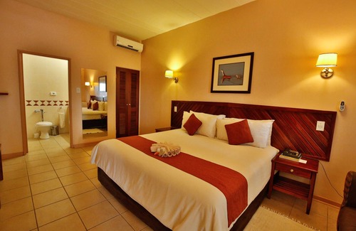 Maun Hotel | Maun Lodge