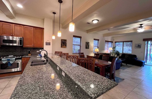 Kamuela House | Mauna Lani Fairways Walk to the Beach!