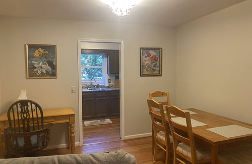 West Meade Cottage | Maxwell House