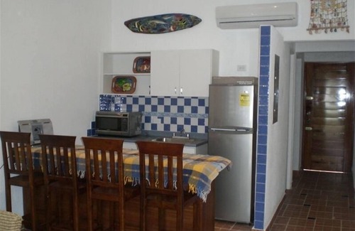 Nueva Gorgona House | May/June 2025 dates still avail. Canadians and Americans welcome