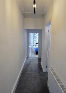 Sunderland House | May St Drive - Huge Disct-Free Wifi nd Parking