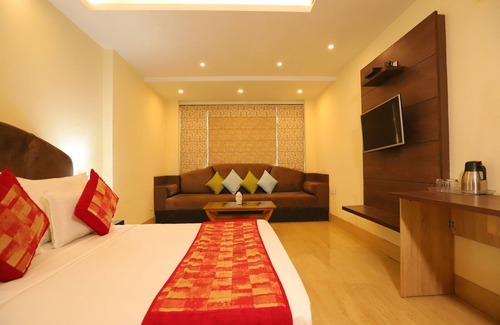 Paharganj Bed & Breakfast | Mayur Assam Hotel