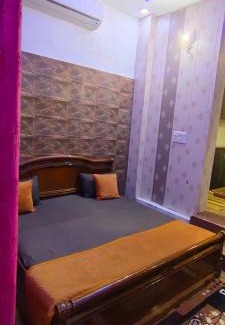 Agra House | Mayur Villa