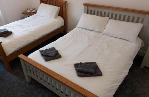 Ayr House | Maze Serviced Apartment