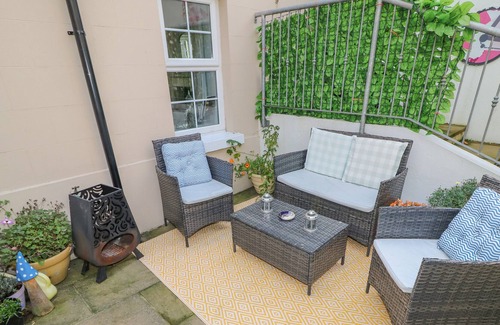 Carnlough Cottage | MCCOLLUMS CORNER, family friendly, with open fire in Carnlough